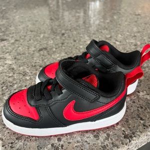 Nike court borough low 2